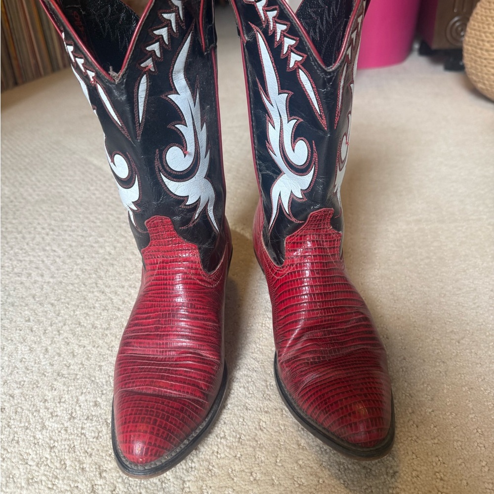 Laredo Ladies Black and Red Western Lizard Style Boots - Picture 3 of 6
